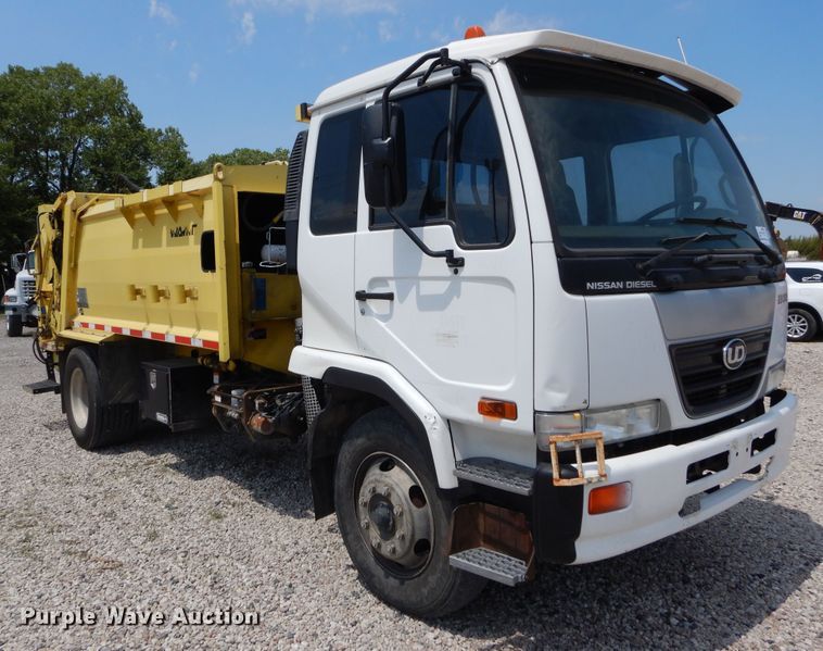 image for item DI1750 2010 UD Nissan UD2300 refuse truck