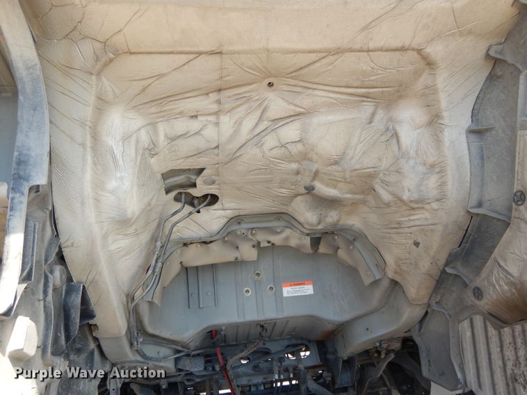 image for item DI1750 2010 UD Nissan UD2300 refuse truck