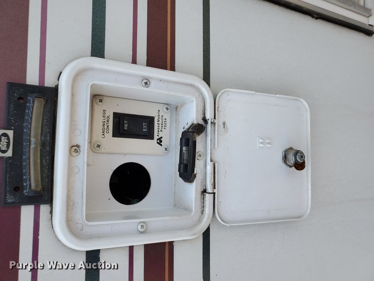 image for item DX9191 1999 Jayco 243RKS Eagle Series camper