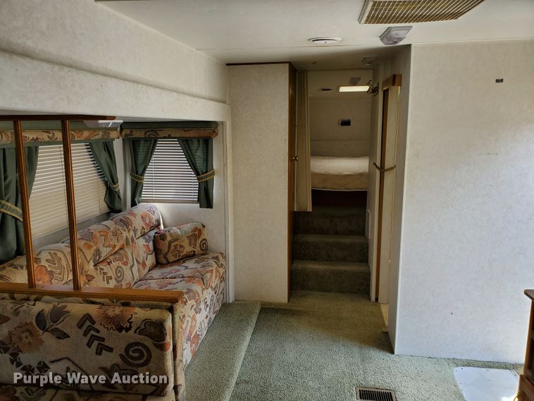 image for item DX9191 1999 Jayco 243RKS Eagle Series camper