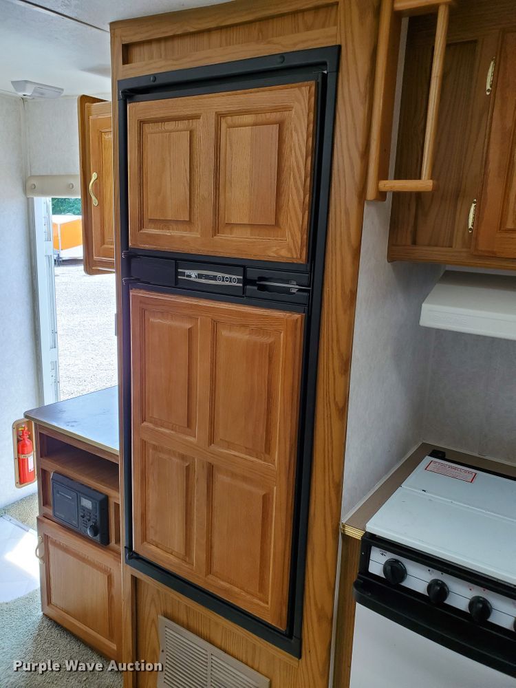 image for item DX9191 1999 Jayco 243RKS Eagle Series camper