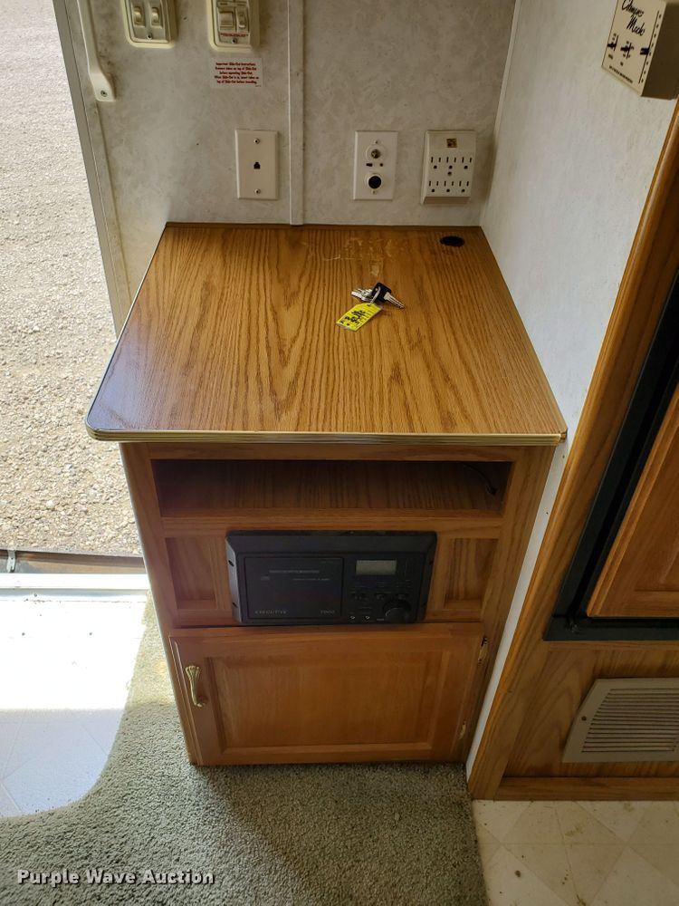 image for item DX9191 1999 Jayco 243RKS Eagle Series camper