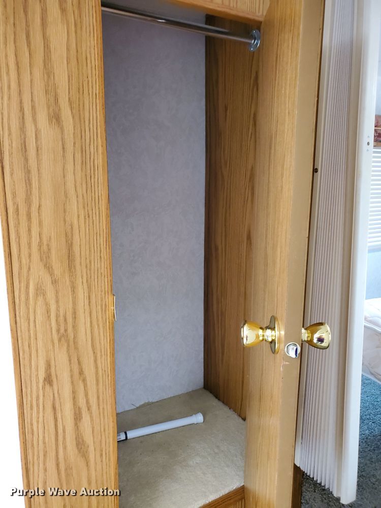 image for item DX9191 1999 Jayco 243RKS Eagle Series camper