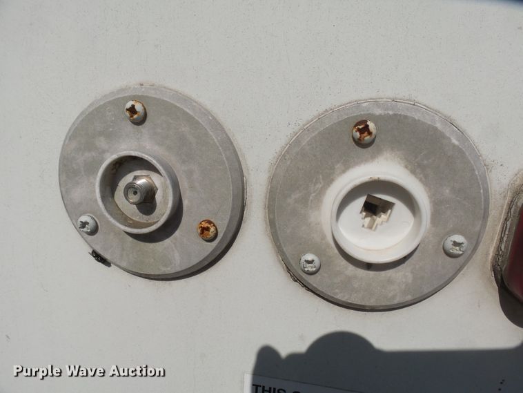 image for item DX9197 2001 Jayco Eagle camper