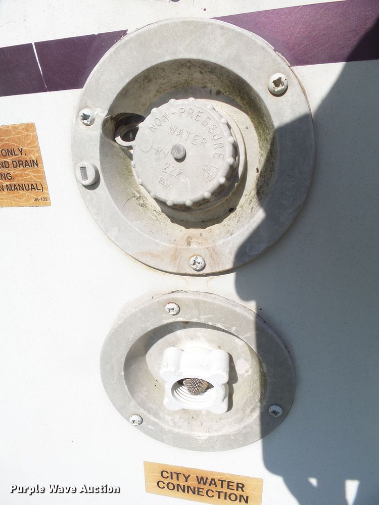 image for item DX9197 2001 Jayco Eagle camper