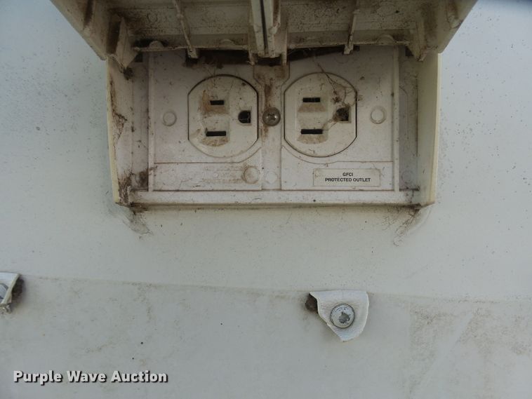 image for item DX9197 2001 Jayco Eagle camper