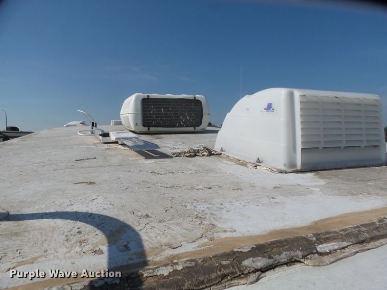 image for item DX9197 2001 Jayco Eagle camper