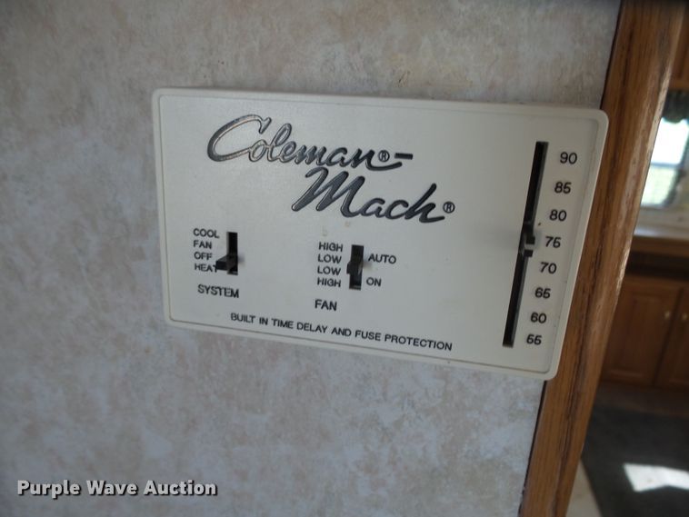 image for item DX9197 2001 Jayco Eagle camper