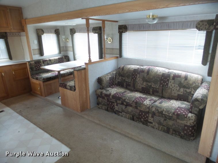 image for item DX9199 2001 Keystone Hornet camper