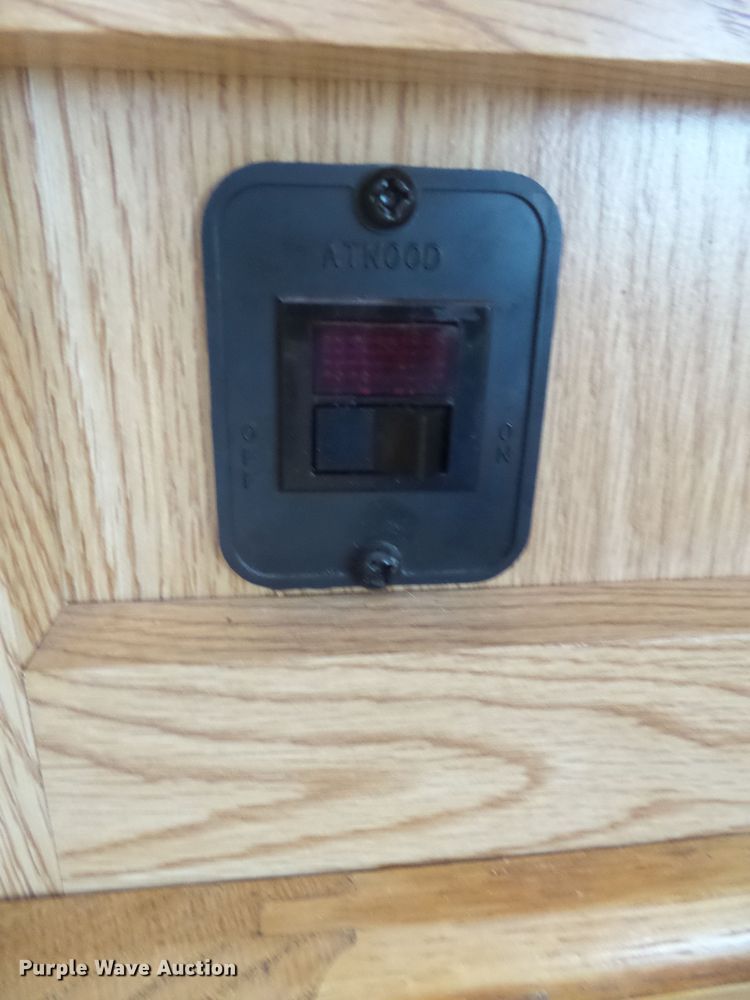 image for item DX9199 2001 Keystone Hornet camper