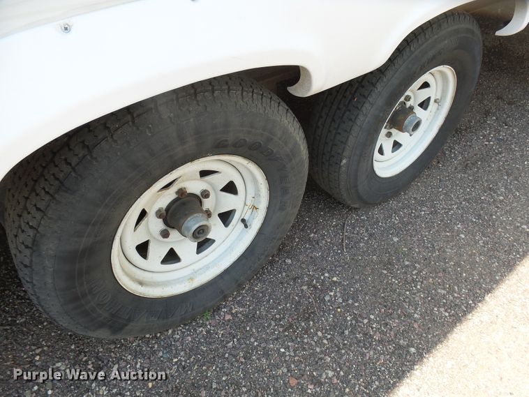 image for item DX9199 2001 Keystone Hornet camper