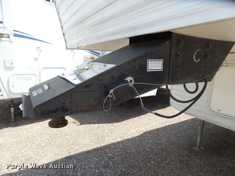 image for item DX9199 2001 Keystone Hornet camper