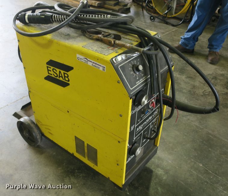 image for item EA9332 Esab Migmaster 250 welder
