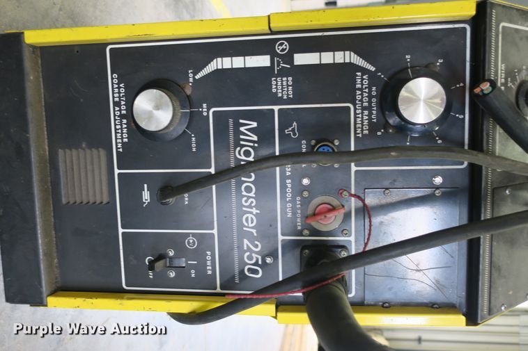 image for item EA9332 Esab Migmaster 250 welder