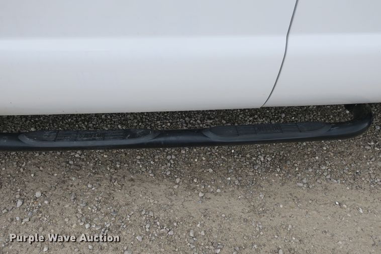 image for item EA9338 2010 Ford F250 Super Duty SuperCab pickup truck