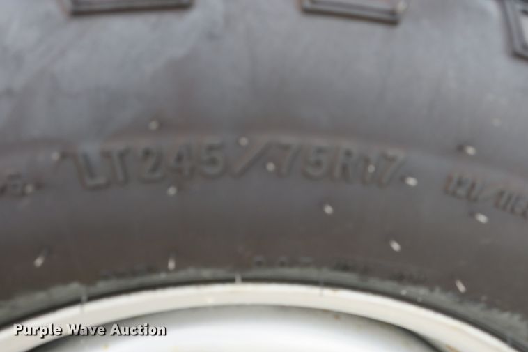 image for item EA9338 2010 Ford F250 Super Duty SuperCab pickup truck