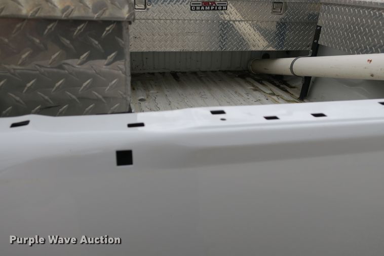 image for item EA9338 2010 Ford F250 Super Duty SuperCab pickup truck