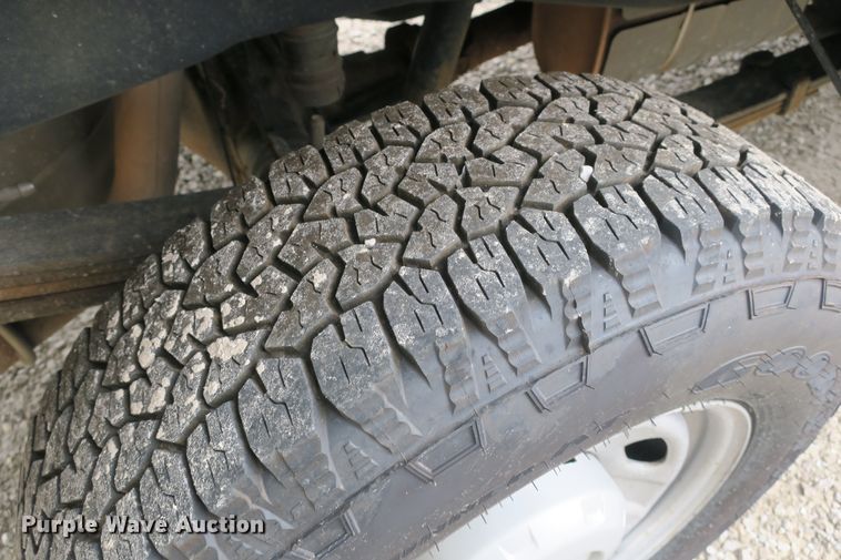 image for item EA9338 2010 Ford F250 Super Duty SuperCab pickup truck