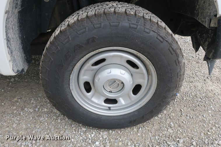 image for item EA9338 2010 Ford F250 Super Duty SuperCab pickup truck