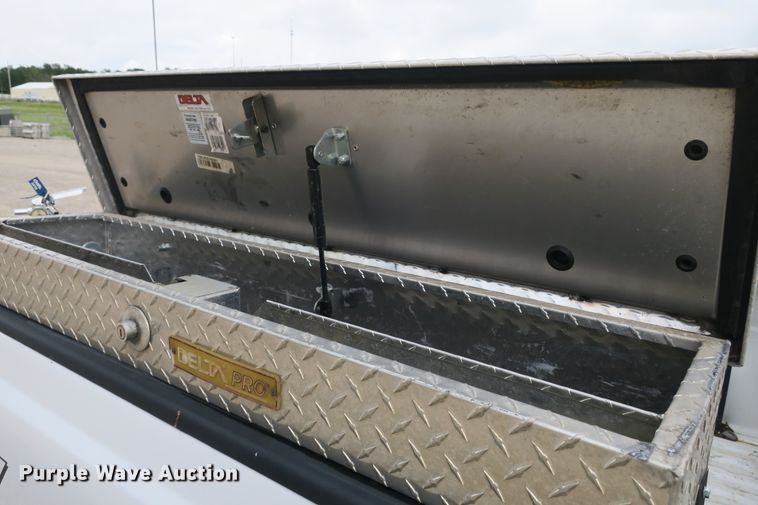 image for item EA9338 2010 Ford F250 Super Duty SuperCab pickup truck