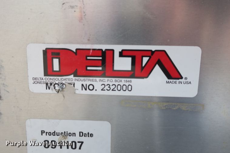 image for item EA9338 2010 Ford F250 Super Duty SuperCab pickup truck