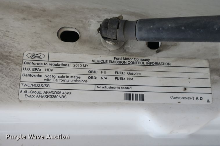 image for item EA9338 2010 Ford F250 Super Duty SuperCab pickup truck