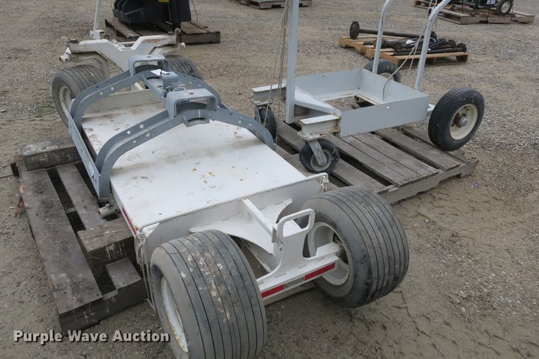 image for item EA9340 (2) carts