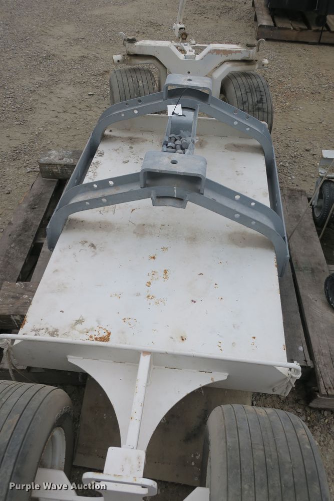 image for item EA9340 (2) carts