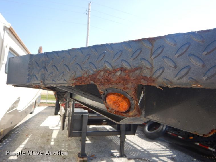 image for item ED9362 2016 Take 3 Powerlift car carrier trailer
