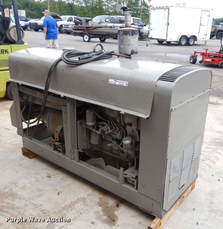 image for item ED9486 Lincoln Shield Arc SAE-350 welder