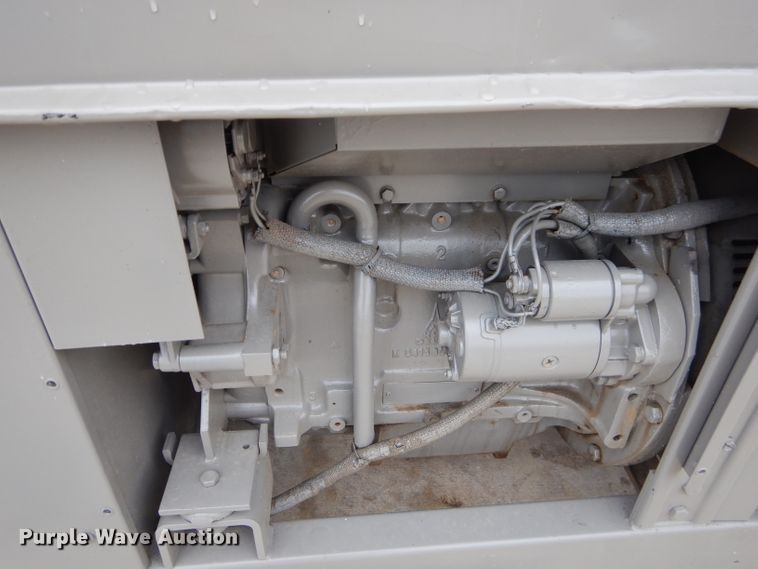 image for item ED9486 Lincoln Shield Arc SAE-350 welder