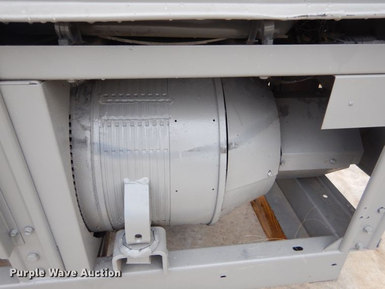 image for item ED9486 Lincoln Shield Arc SAE-350 welder