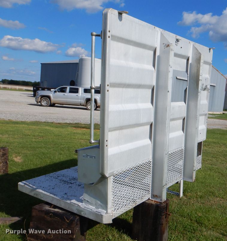 Used Enclosed Headache Racks For Sale at Robert Stabile blog