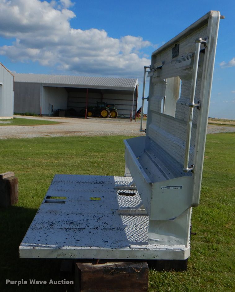 image for item ED9492 Merritt aluminum headache rack