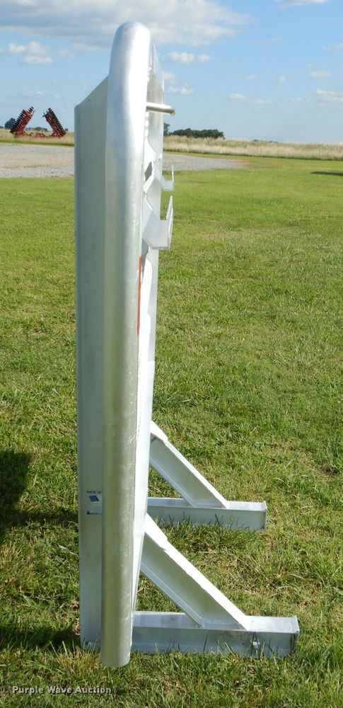 image for item ED9493 Merritt aluminum headache rack