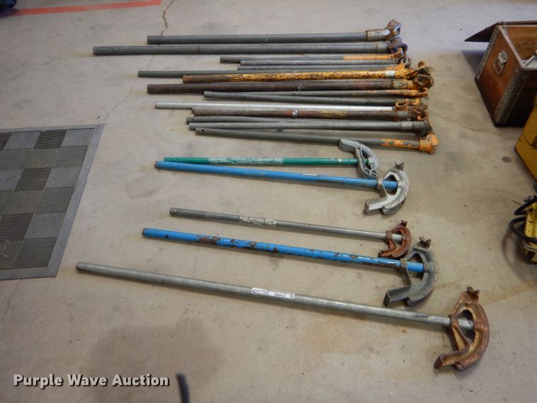 Approximately 22 hand pipe benders in Spearville, KS Item EQ9137 sold