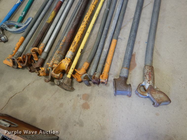image for item EQ9137 Approximately 22 hand pipe benders