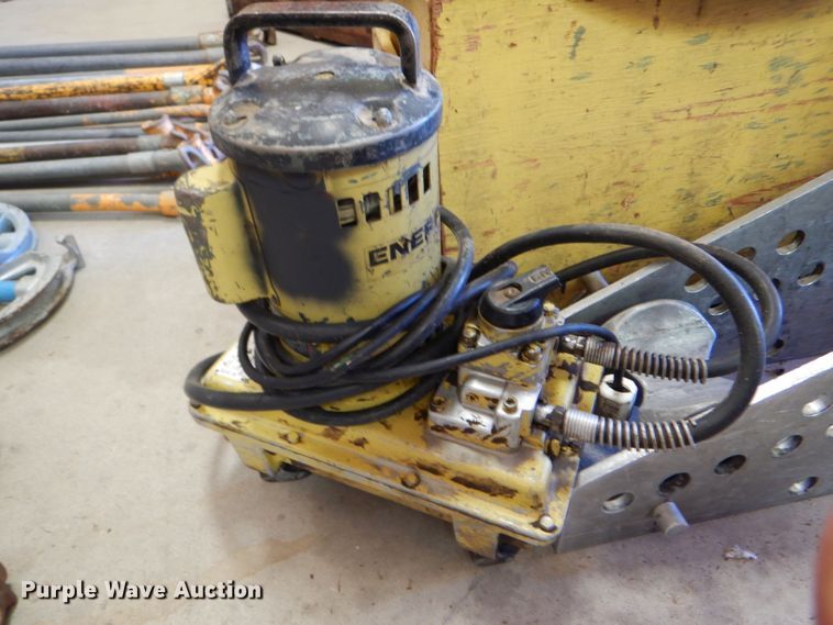image for item EQ9138 Hydraulic enner pac pipe bender with power unit