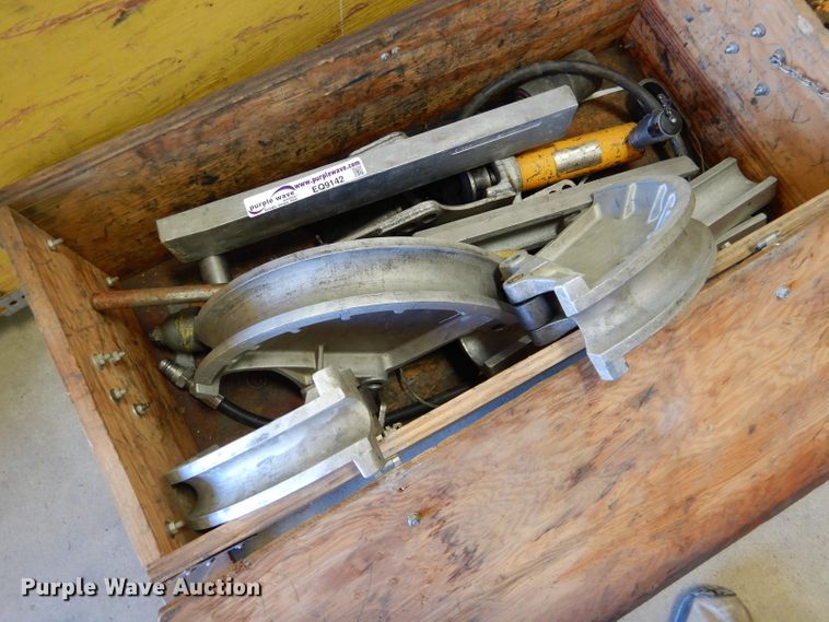 image for item EQ9142 Hefner manual hydraulic pipe bender