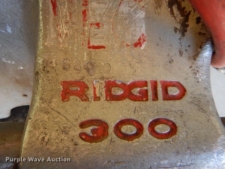 image for item EQ9144 Rigid 300 electric pipe threader