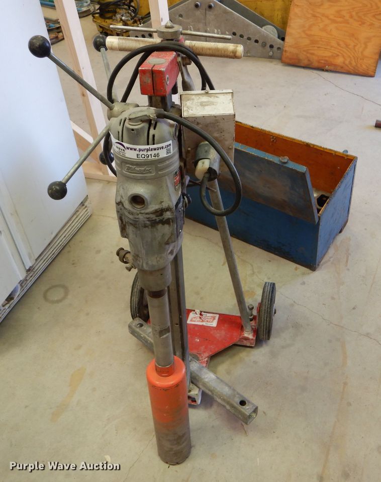 image for item EQ9146 Milwaukee core drill