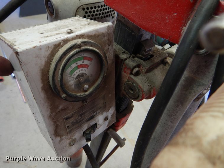 image for item EQ9146 Milwaukee core drill