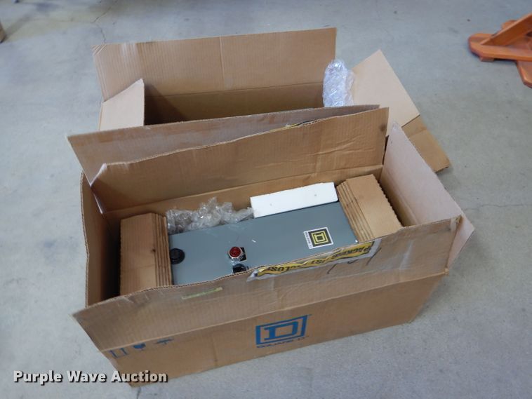 image for item EQ9148 AC combination motor starters