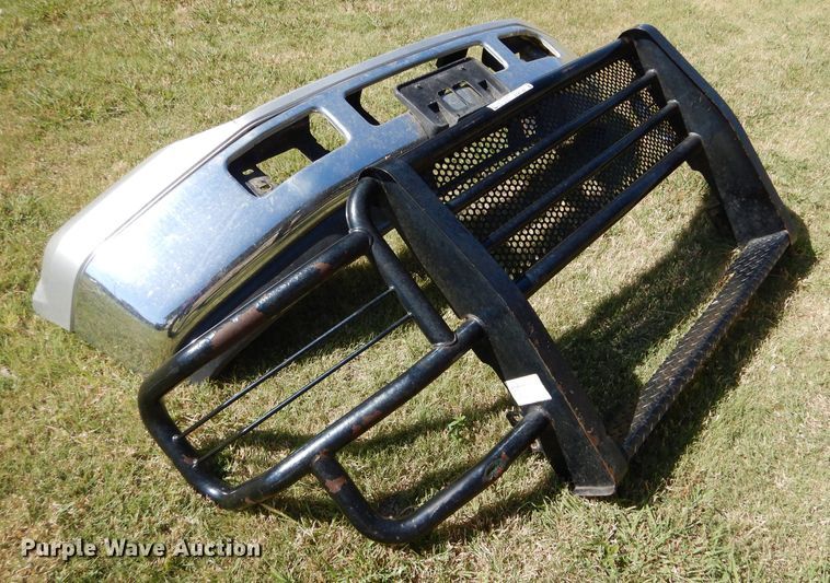 image for item EQ9149 Grill guard and bumper