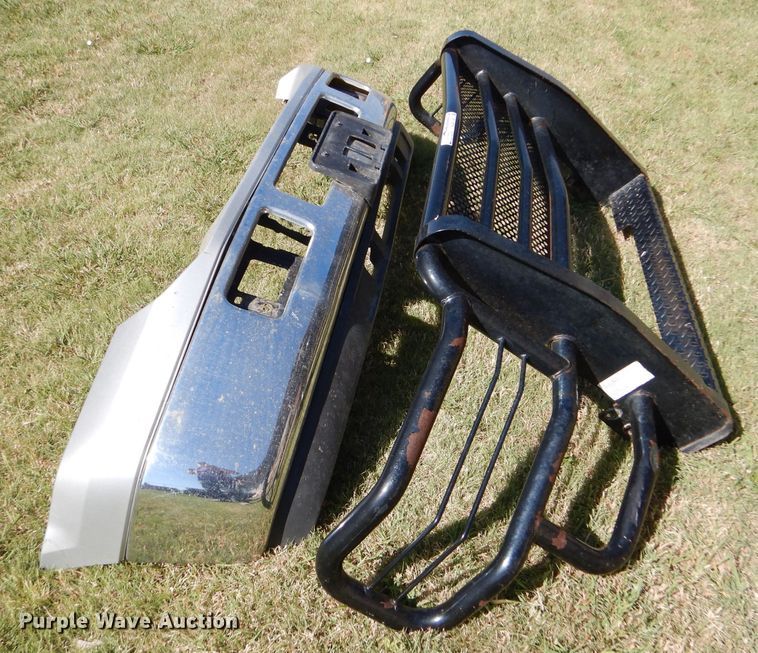 image for item EQ9149 Grill guard and bumper