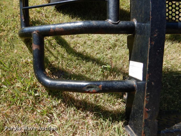 image for item EQ9149 Grill guard and bumper