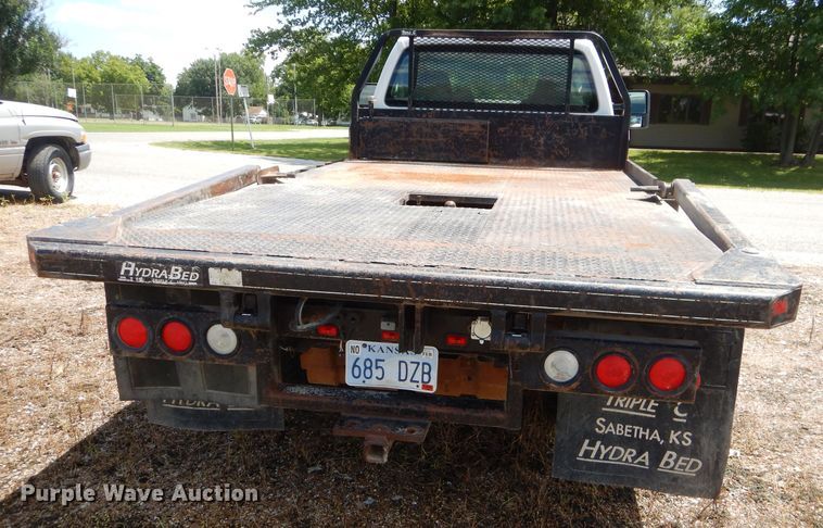 image for item FC9752 2008 Ford F350 Super Duty XL bale bed pickup truck