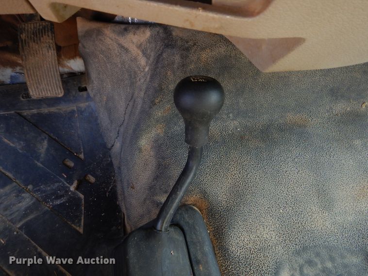 image for item FC9752 2008 Ford F350 Super Duty XL bale bed pickup truck