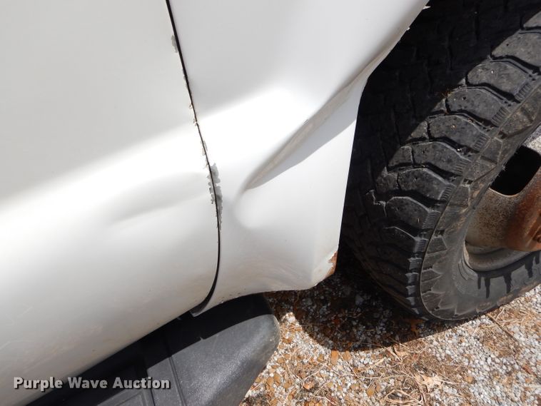 image for item FC9752 2008 Ford F350 Super Duty XL bale bed pickup truck