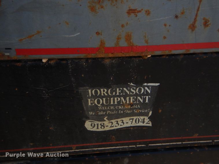 image for item FC9753 2005 Ford F350 Super Duty XL bale bed pickup truck